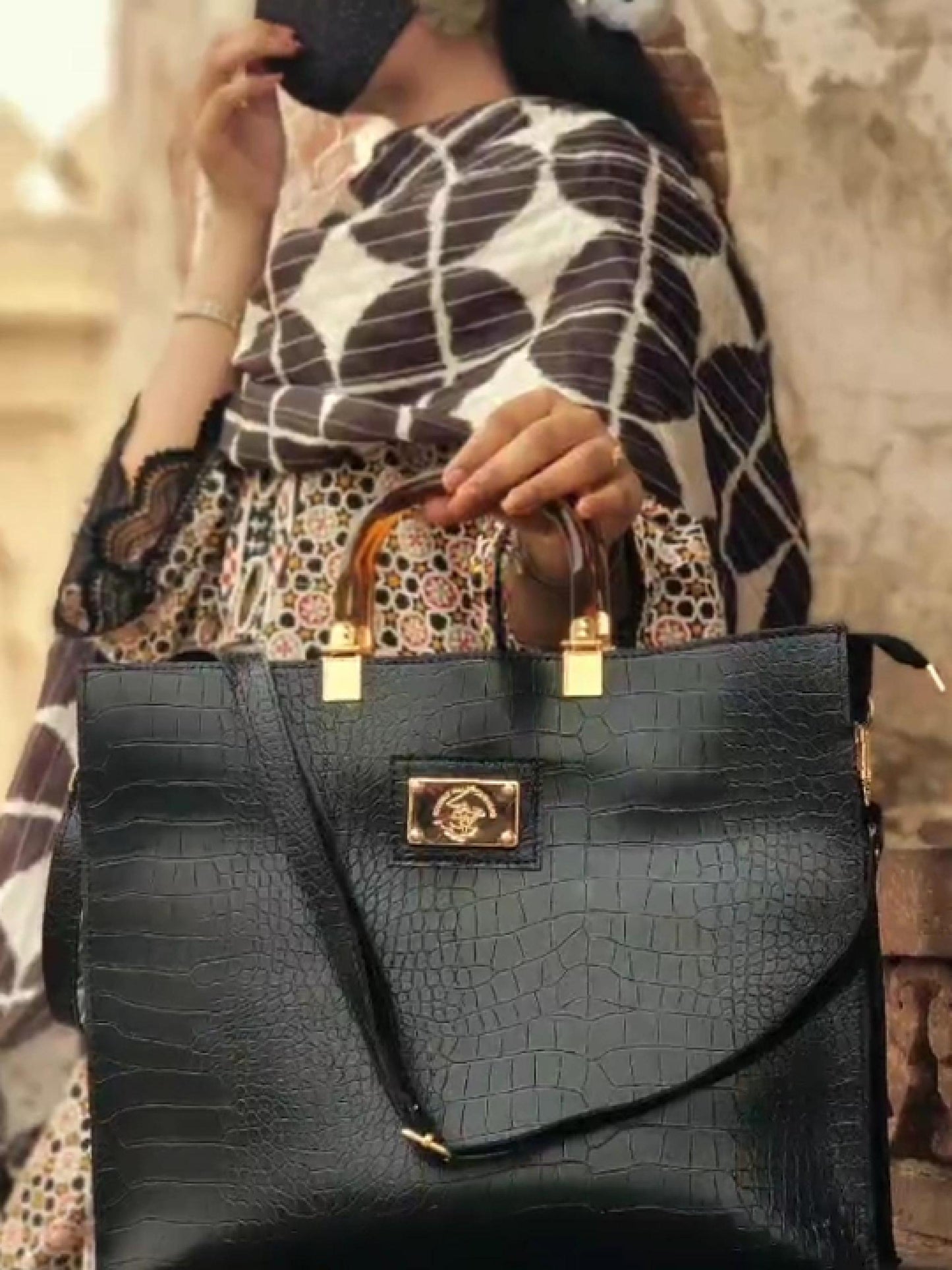 Luxury Croc-Embossed Leather Handbag