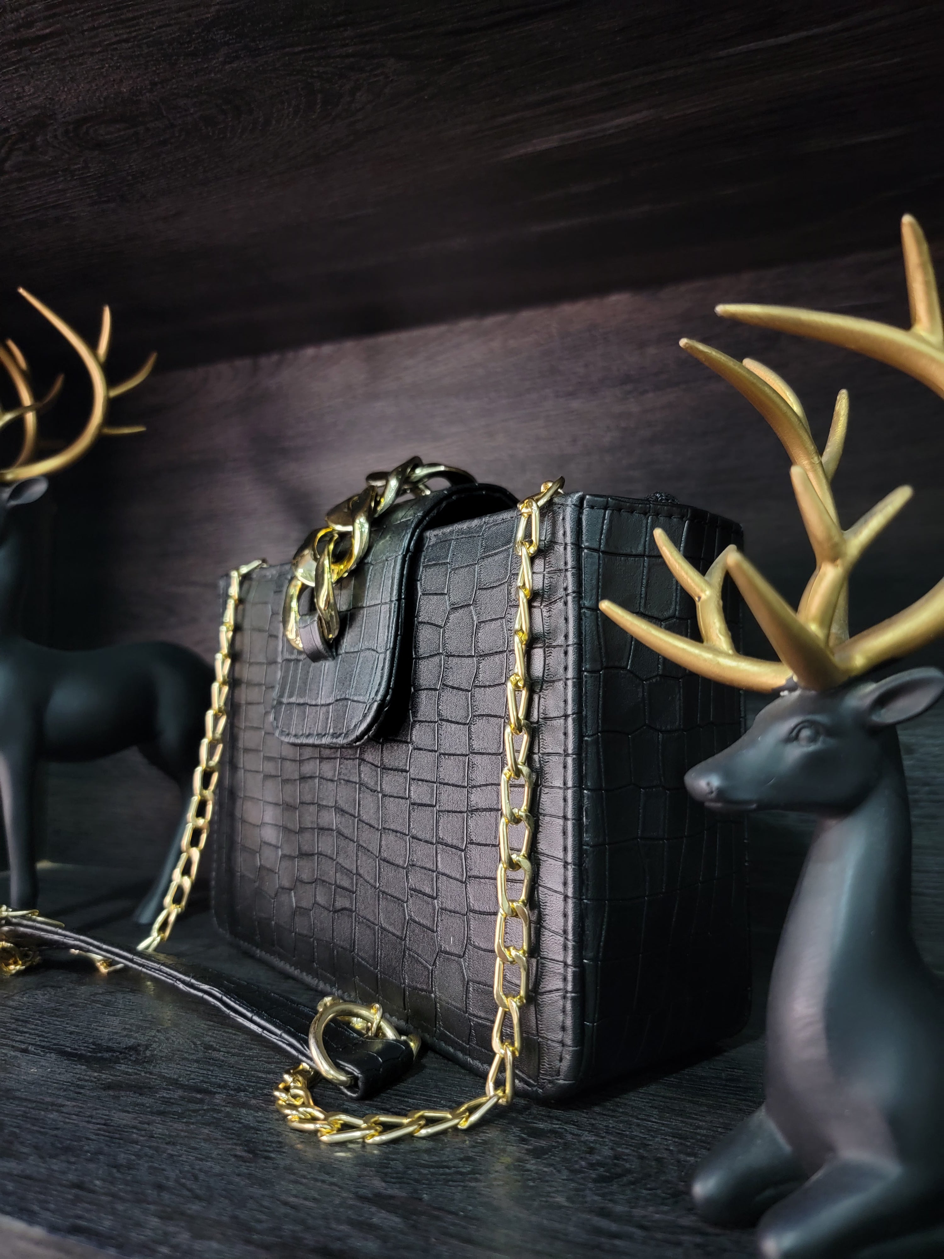 Croc-textured handbags for eastern and western wear – The Raani Closet